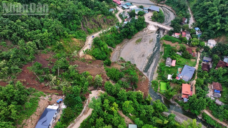 Khẩn trương ứng phó sạt lở nghiêm trọng tại Sơn La, bảo đảm an toàn cho nhân dân
